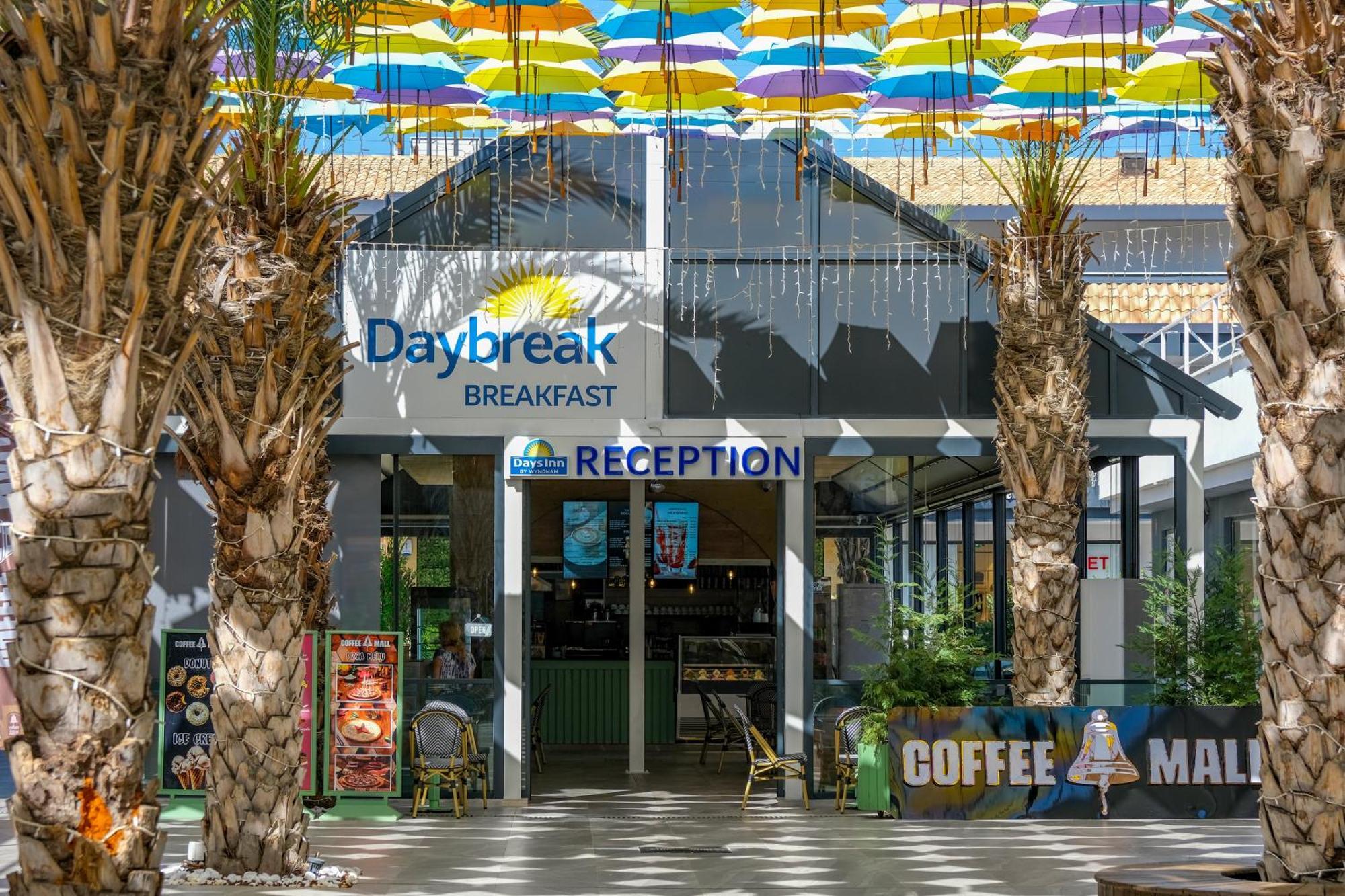 Days Inn By Wyndham Alanya Exterior foto